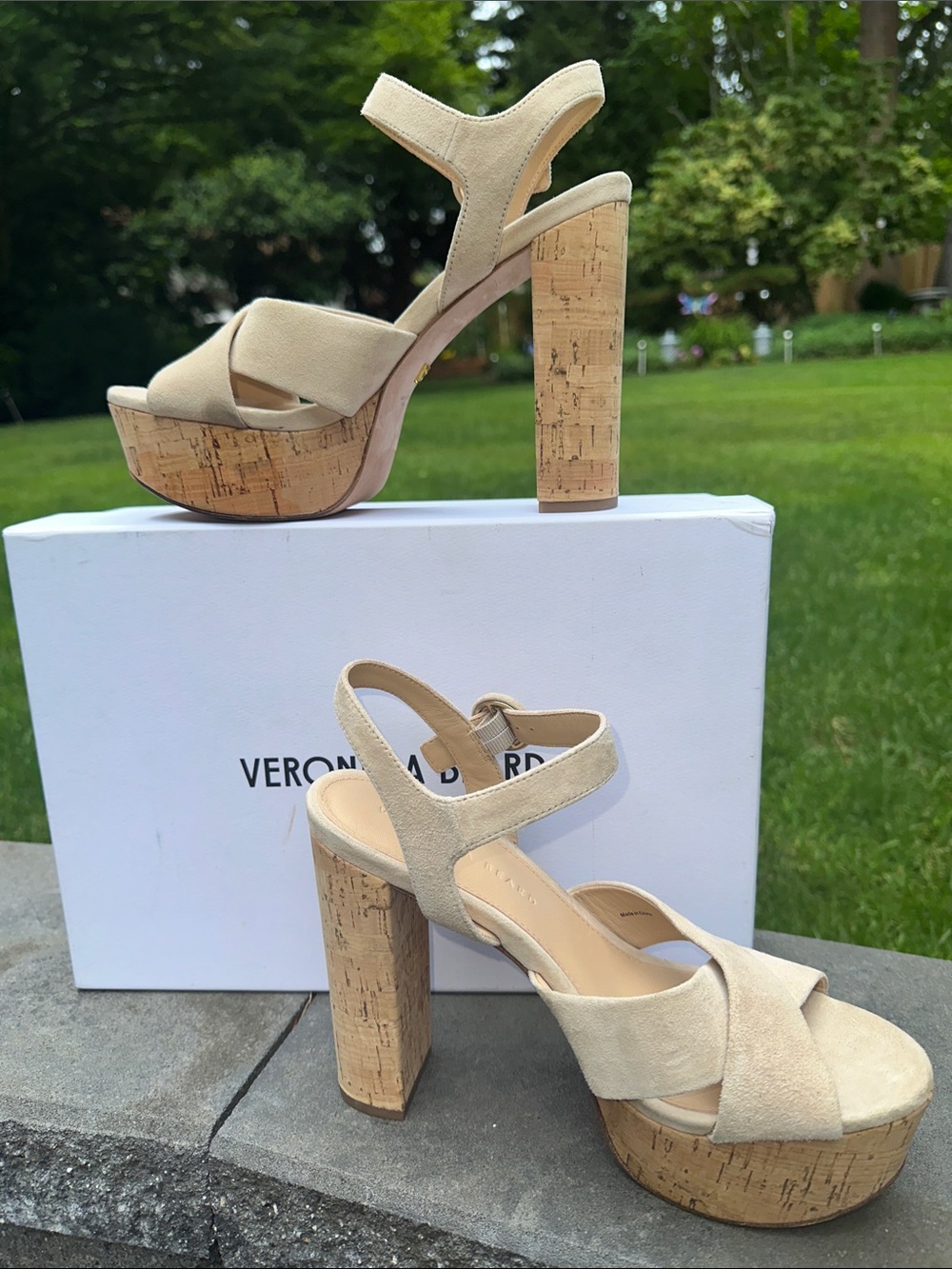 Veronica Beard Cream Suede Cork Platform Sandals  🦋